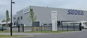 Le nouveau site de Sedea électronique, rue des Saules à Lesquin, développe 10 000 m2 de surface, dont 8 500 m2 dévolus au stockage et 1 500 m2 sur deux niveaux aux bureaux.