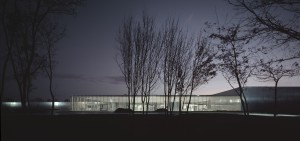 co - auteurs du Musée du Louvre-Lens : (c) SANAA / Kazuyo Sejima et Ryue Nishizawa - IMREY CULBERT / Celia Imrey et Tim Culbert - MOSBACH PAYSAGISTE / Catherine Mosbach Photographie (c) Hisao Suzuki