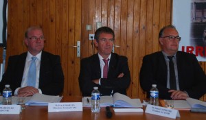 De gauche à droite, Bruno Margollé, président de la CME, Eric Gosselin, directeur général, et Daniel Leprêtre, président de l’armement coopératif Acanor. 