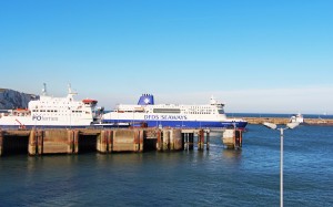 P&O Ferries et DFDS, désormais seuls sur le transmanche maritime après l'arrêt des navires d'Eurotunnel fin juin.