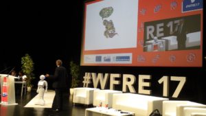 Ouverture du World Forum, par Philippe Vasseur et Pepper le robot.