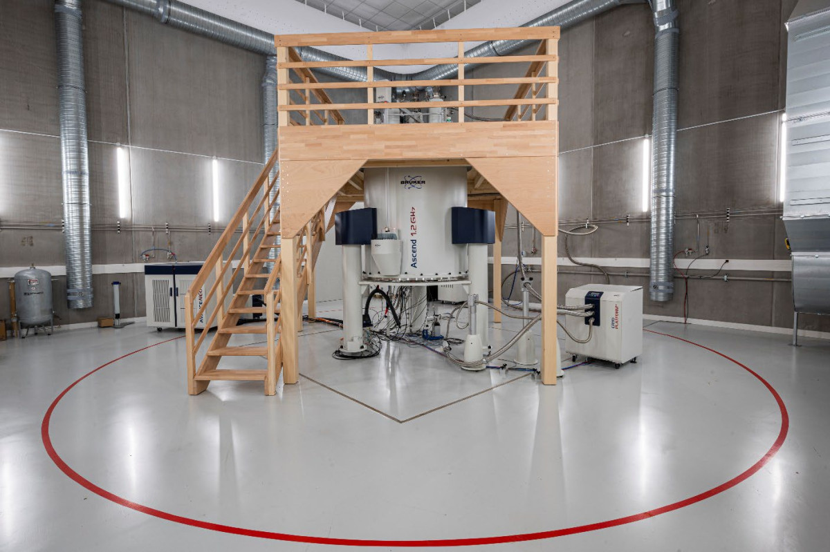 The University of Lille inaugurates the most powerful spectrometer in France