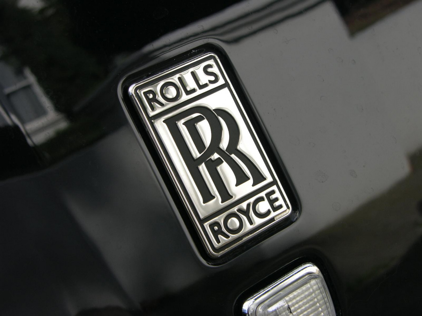 logo du moteur rolls royce