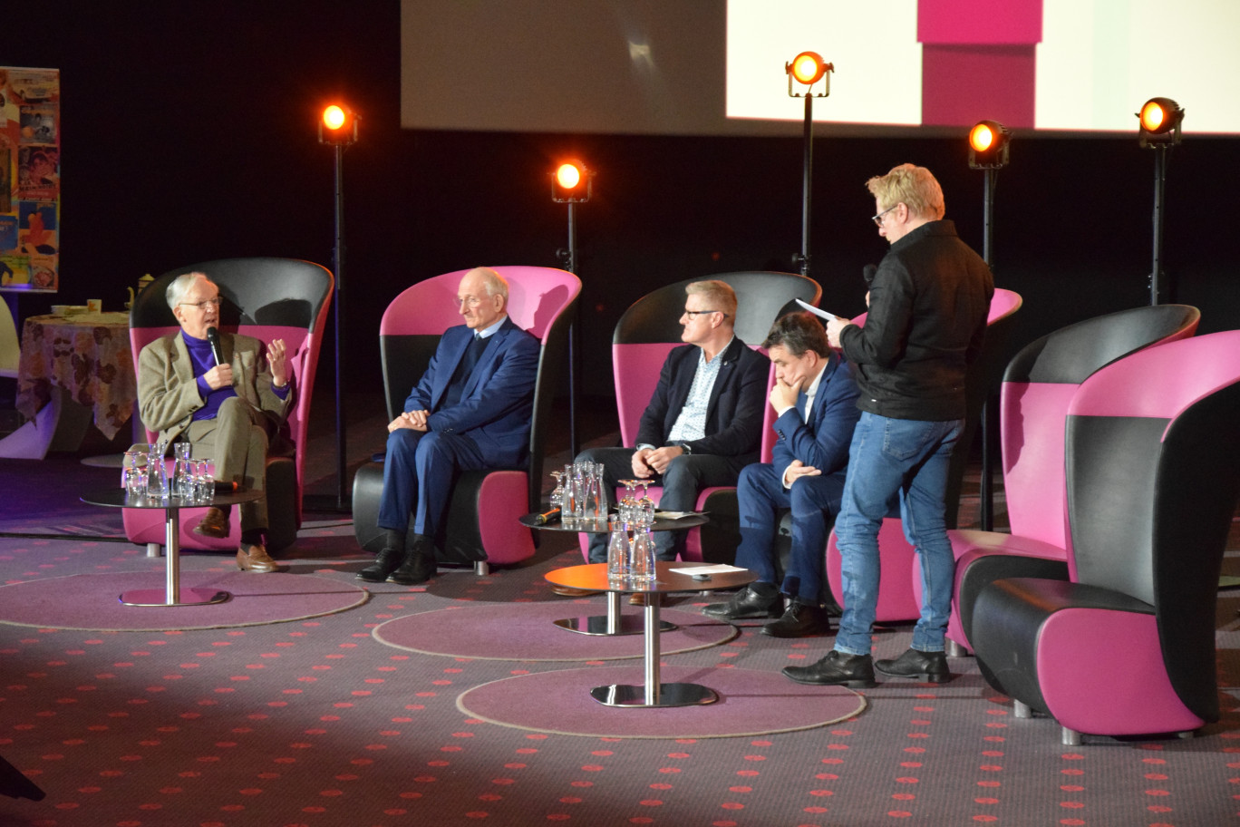 Jacques Vernier, directeur général de l'Agence de l'eau Artois-Picardie de 1974 à 1983 ; Bernard Lenglet, président d'honneur de l'EPTB Somme-AMEVA ; Ludovic Lemaire, chef de la mission littoral de l'Agence de l'eau Artois-Picardie ; et Laurent Degenne, président de la Chambre régionale d’agriculture des Hauts-de-France. 