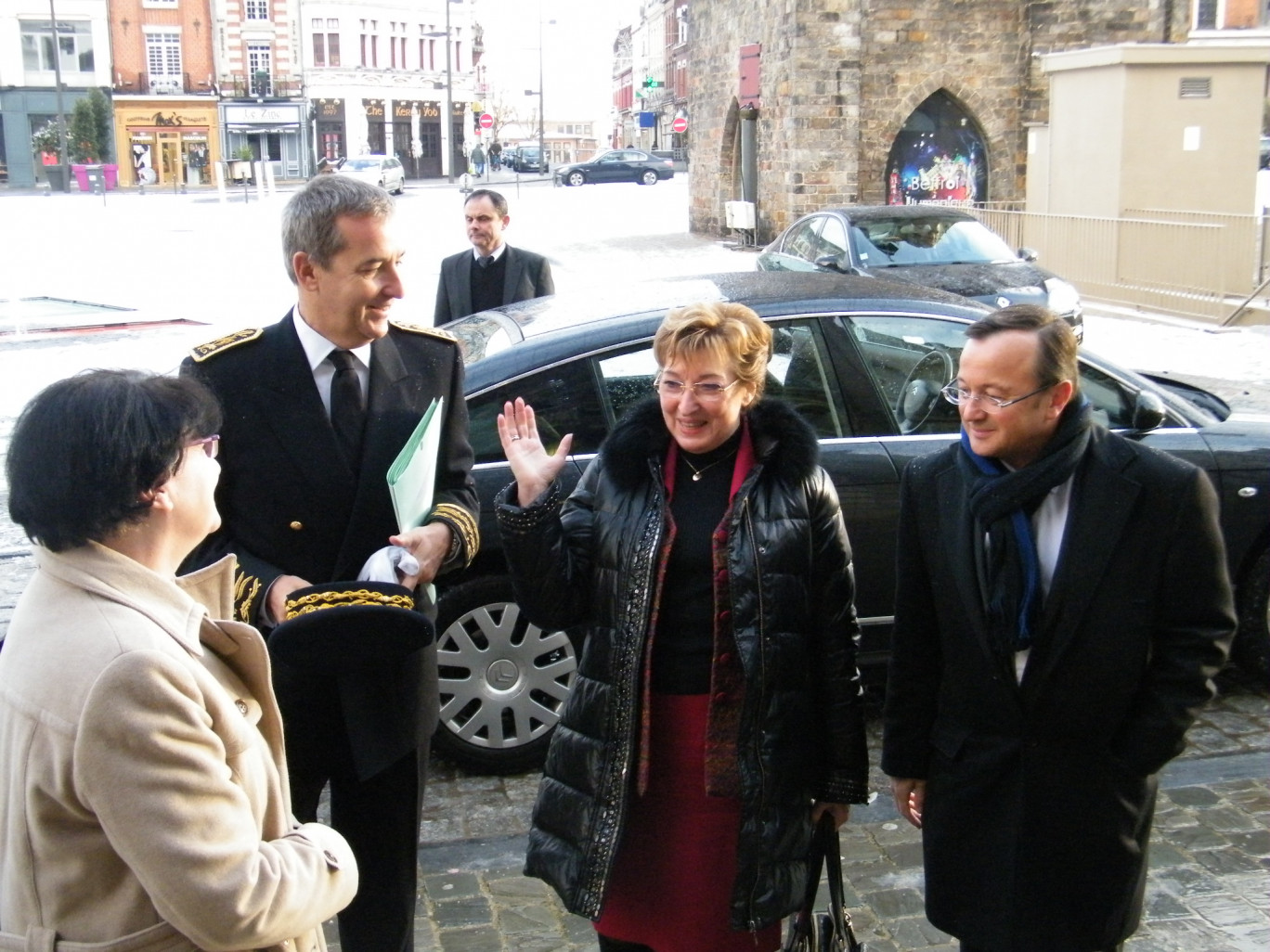 « Anne-Marie Escoffier, secrétaire d’état à la décentralisation en visite à Béthune le 8 février dernier ».