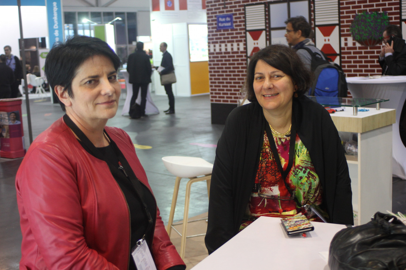 Catherine Foulonneau, directrice stratégie des territoires GrDF, (à droite), était venue parler des métiers de l'énergie de demain.