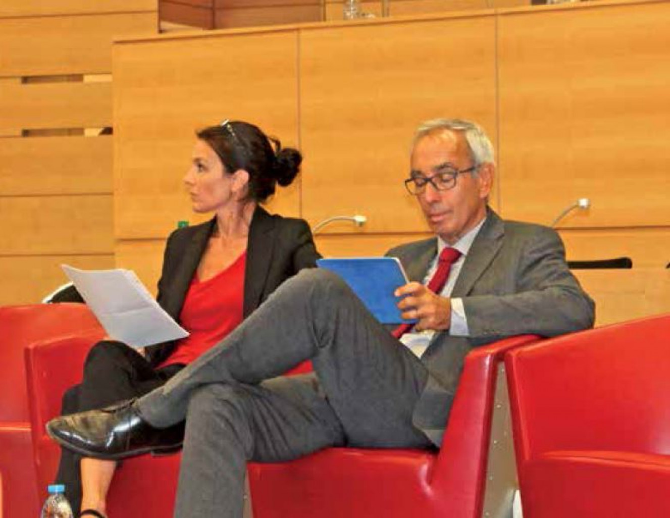 Jean Pisani-Ferry lors de la conférence, au Conseil régional des Hauts-de-France à Lille.