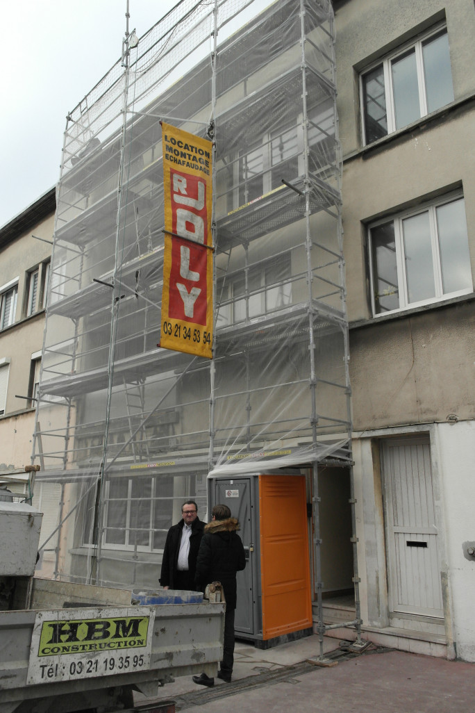 Les travaux battent leur plan dans l’immeuble vendu par l’Etat. 